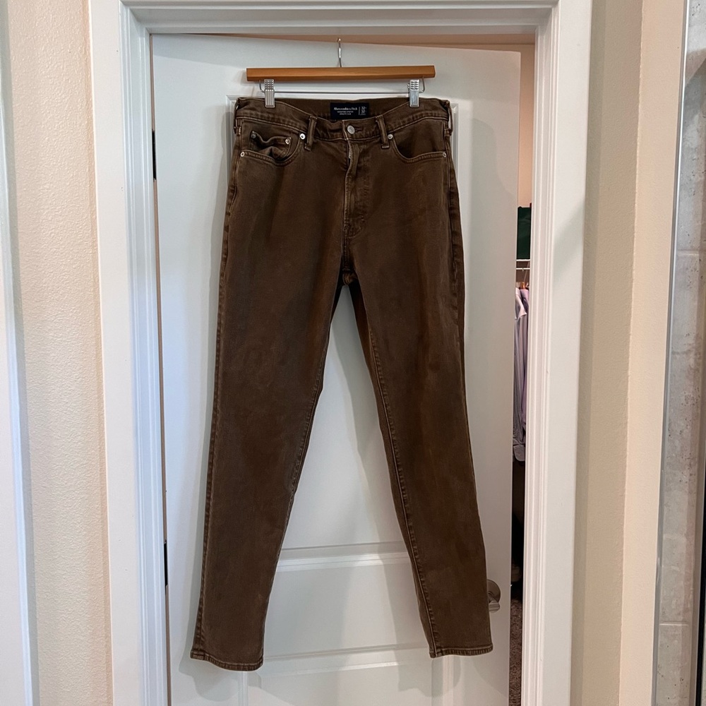 Abercrombie & Fitch Men’s Straight Jeans Brown